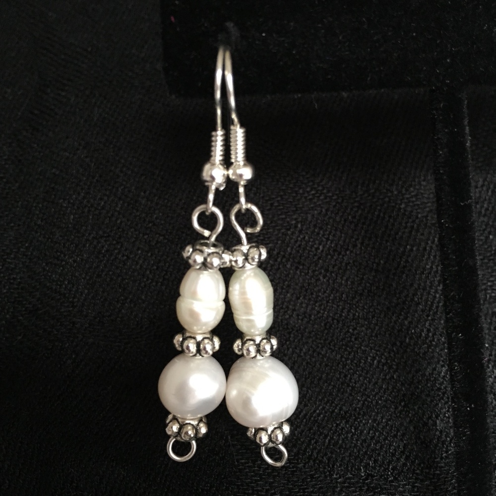New Handmade Drop Earrings with Freshwater Pearls